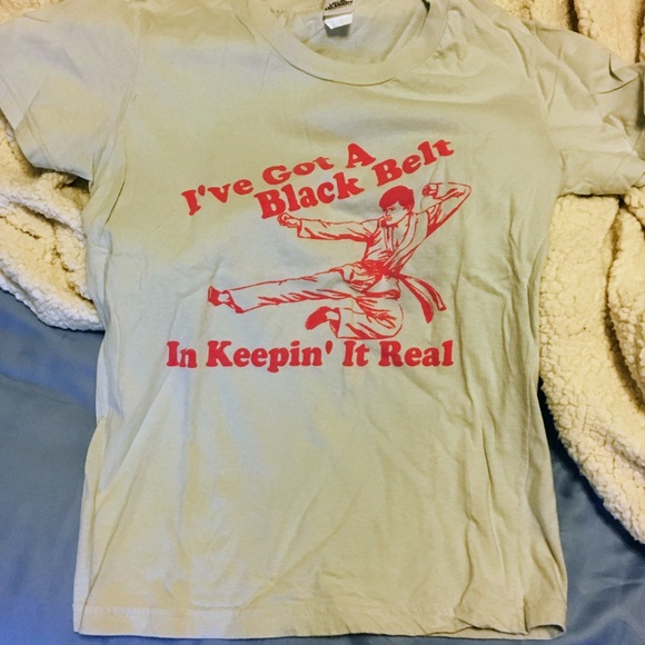 Meet your Posher, Sarah - Picture 2 of 2